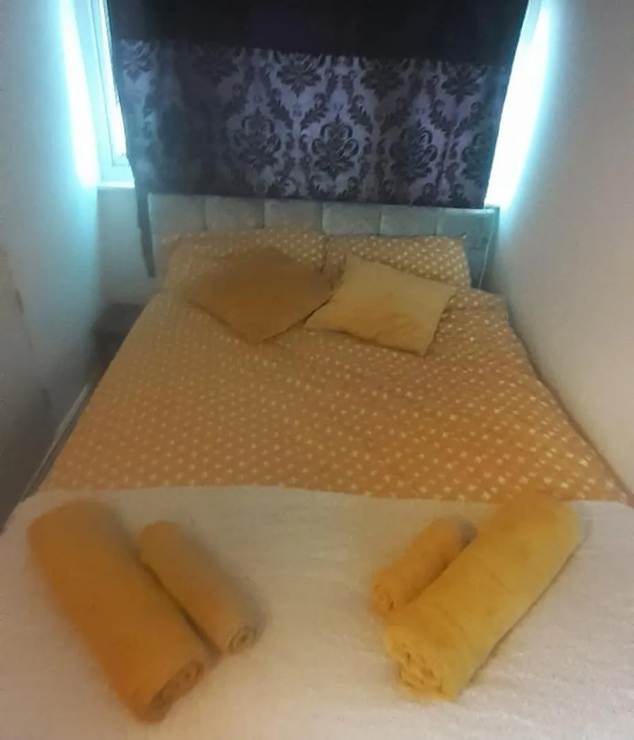 Vibrant & Eclectic 3 Bedroom Flat - Bedminster Bristol!
