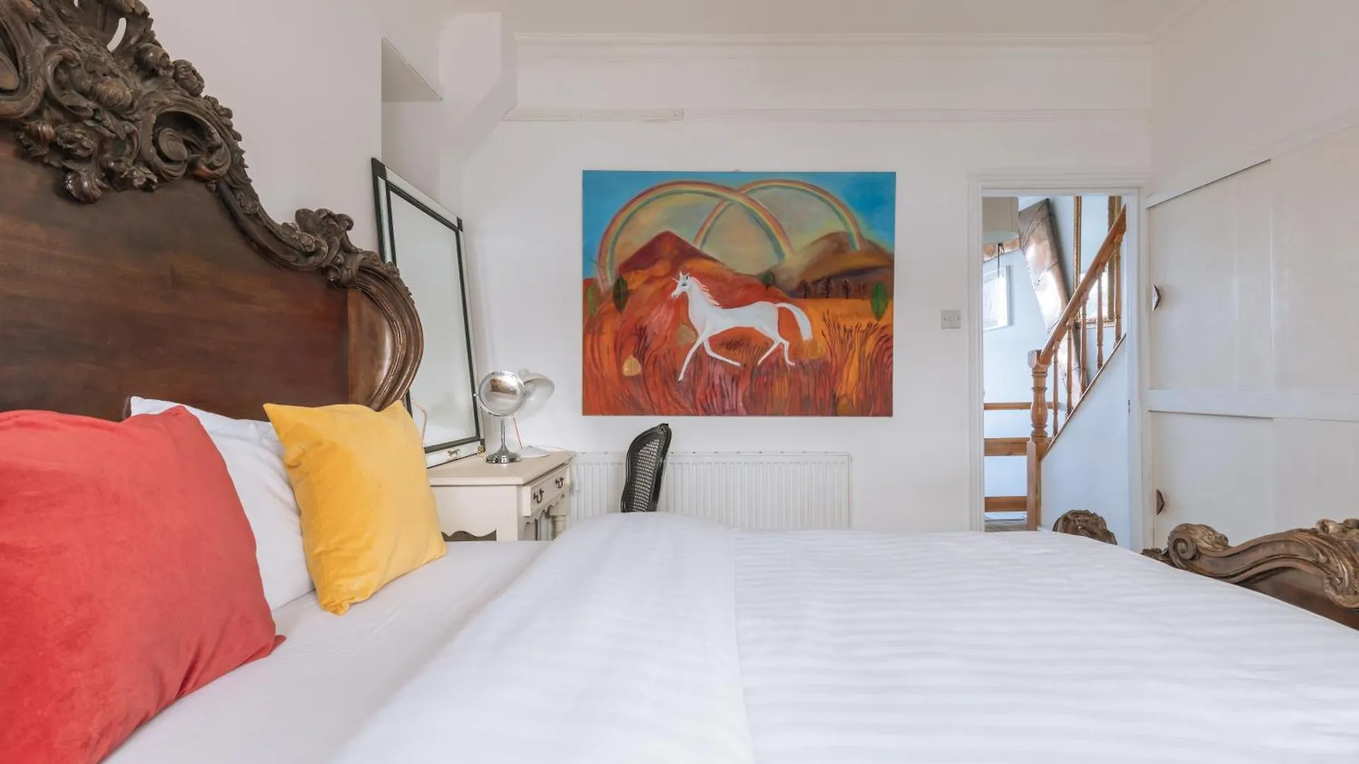 Vibrant & Eclectic 3 Bedroom Flat - Bedminster Bristol! United Kingdom