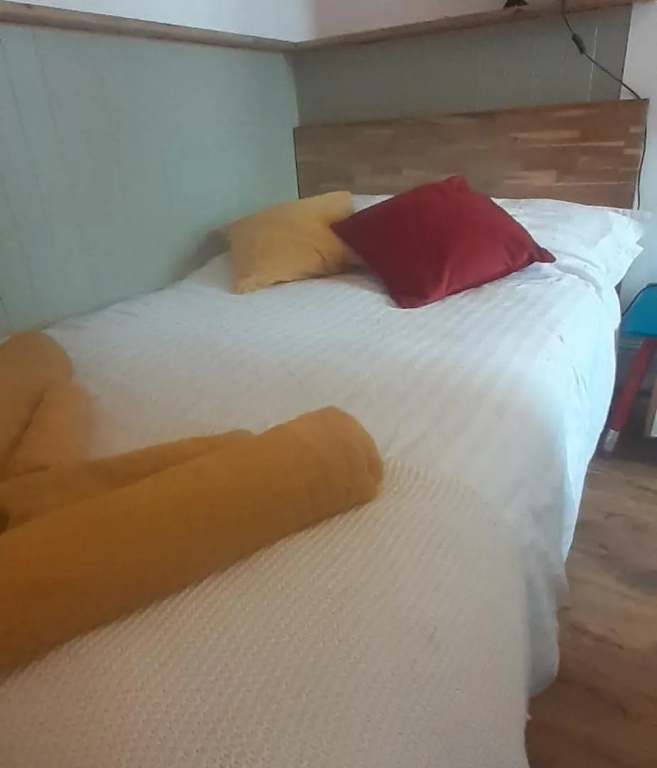 Vibrant & Eclectic 3 Bedroom Flat - Bedminster Bristol!